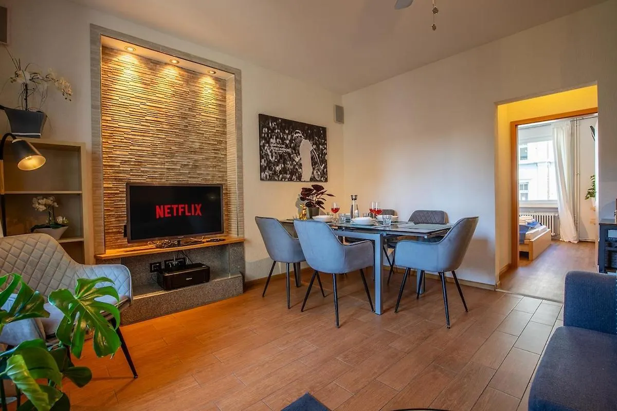 Special Roger F Rabbit 2 Apartment, Roche Towers, 10-Star Basel Switzerland